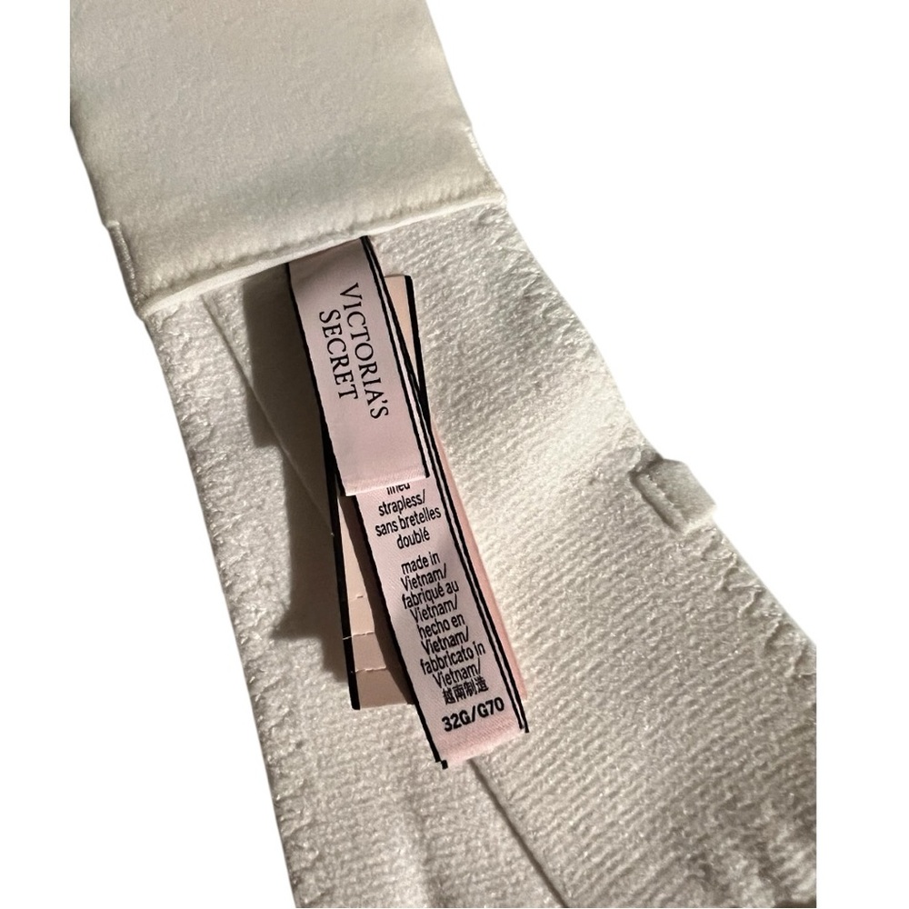 Victoria's Secret Bra Body by Victoria Multi Way Strapless Lined Underwire Cream